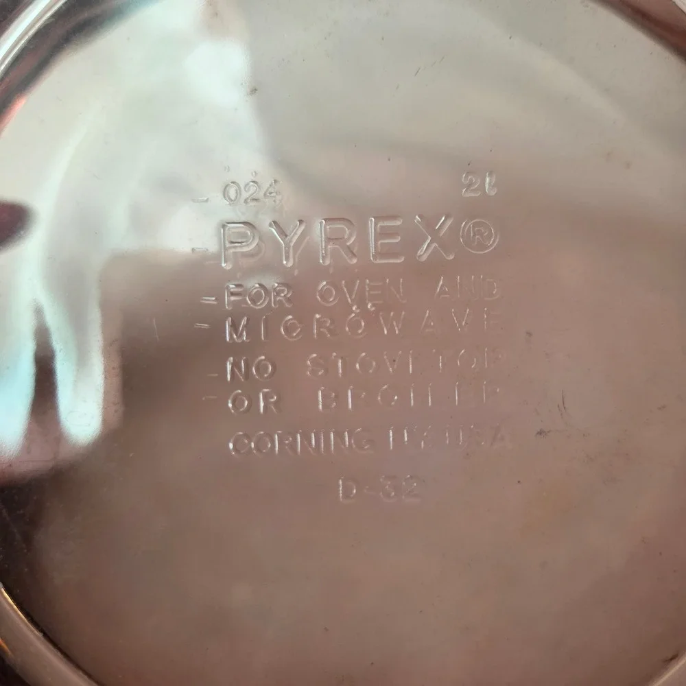 Pyrex Visions Cranberry Glass 2L Round Casserole Dish with Lid 024 USA Made MCM
